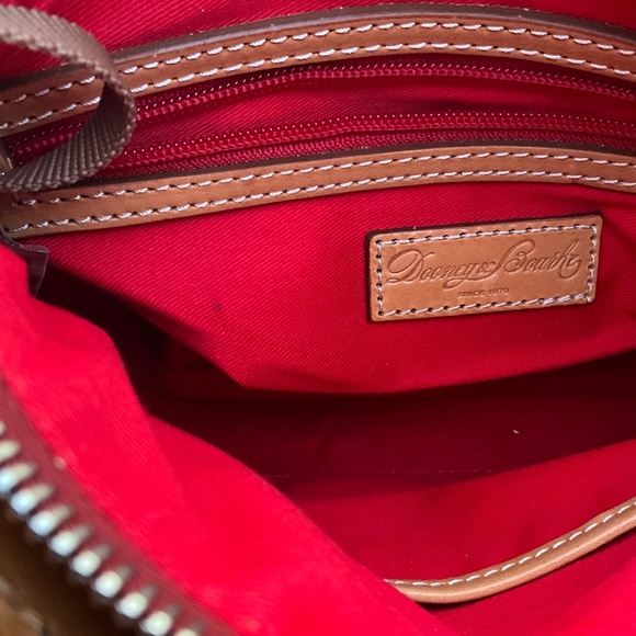 Dooney and bourke pink crossbody bag - Picture 2 of 4